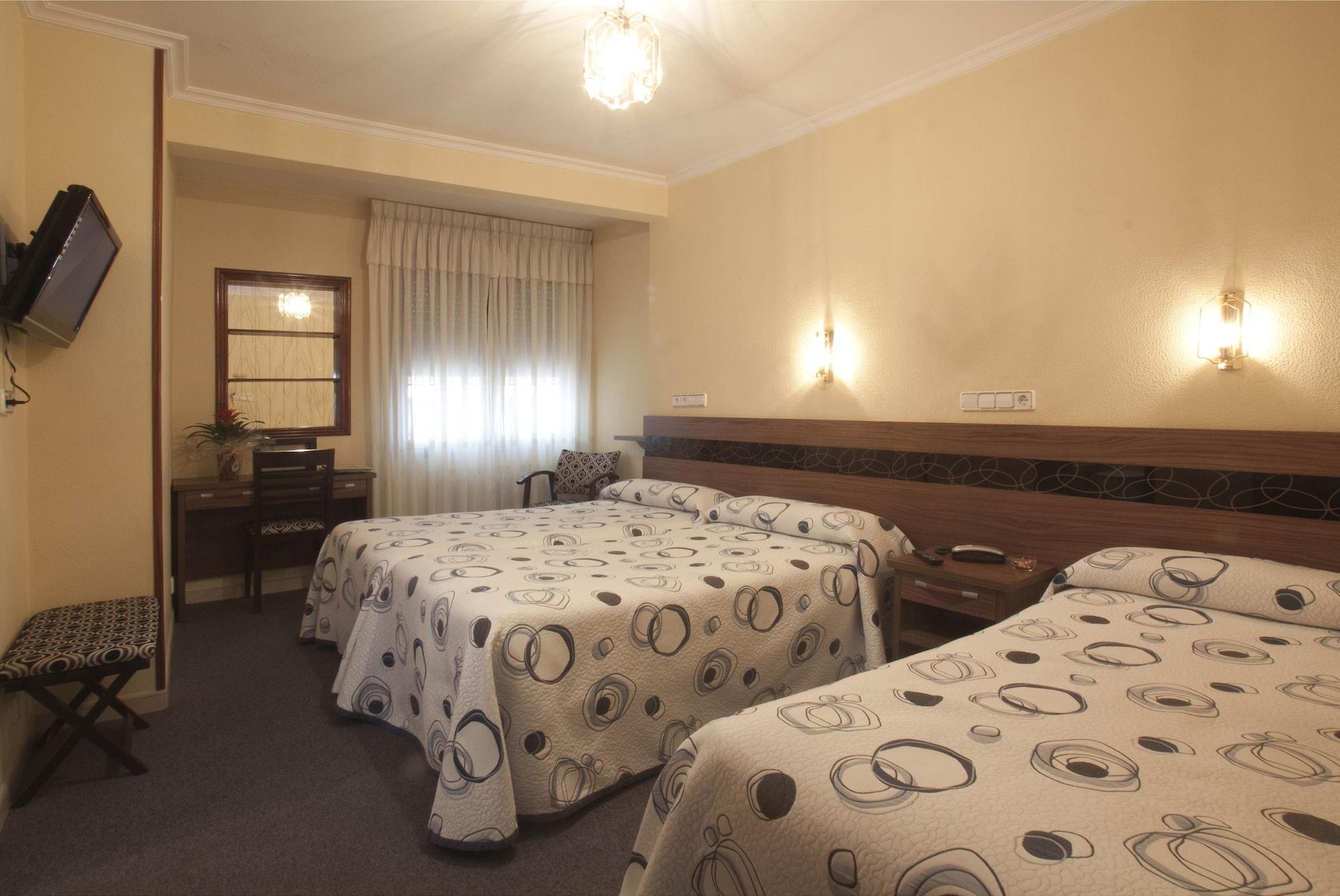 Hotel Castilla Gijón Esterno foto